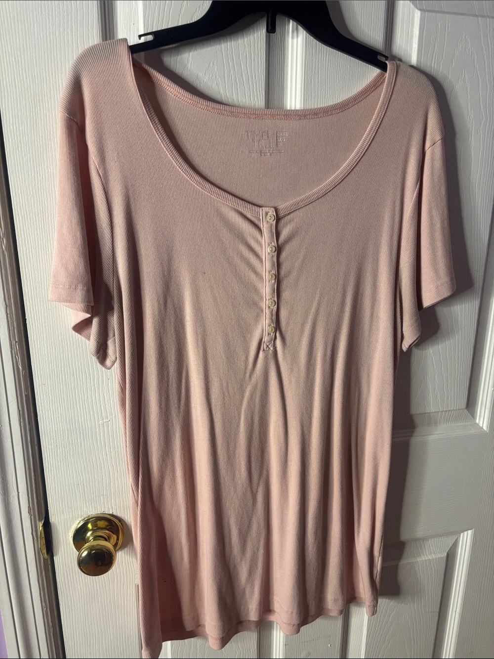 Time and Tru Light Blush Pink Short Sleeve Scoop Neck Tee